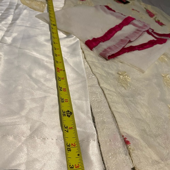 New With Tags - Pakistani Shalwar Kameez ShaPosh - Picture 12 of 12